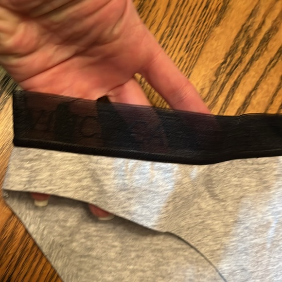 2 New Vince Camuto bikini underwear - Picture 4 of 11